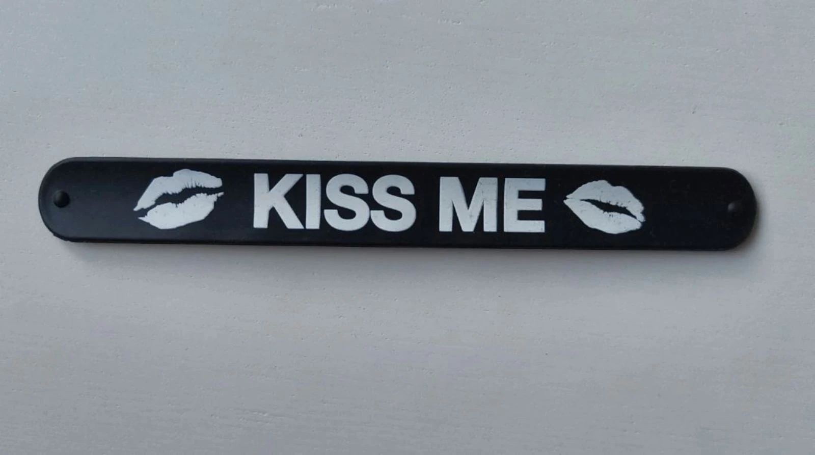 Pulseira Kiss me preta